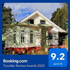 Проживание в семье Mountain View, Нувара-Элия